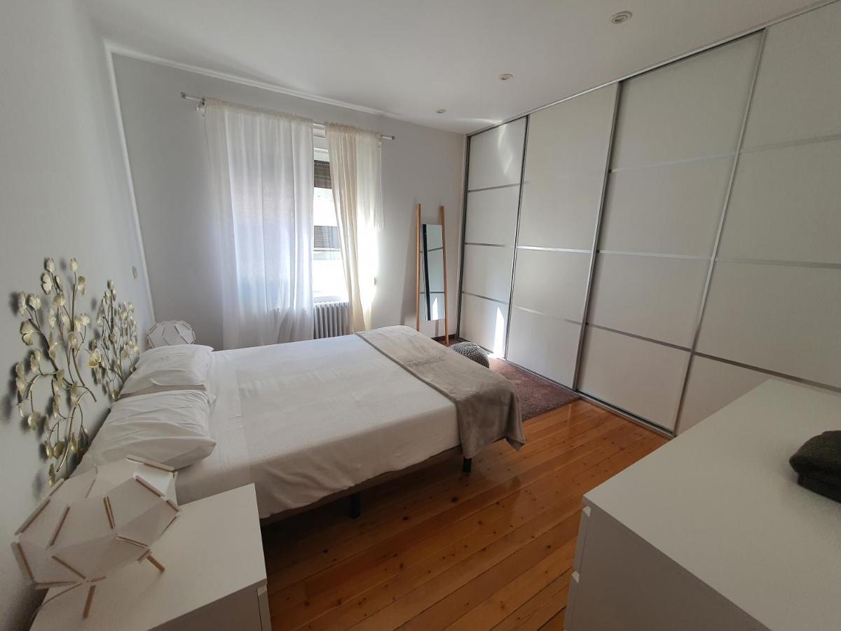 Teo Appartement Pamplona Buitenkant foto